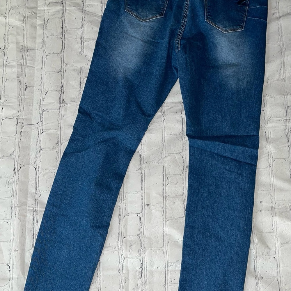 Fashion Nova Too Much Booty Jeans size:11 - Picture 2 of 5